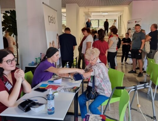 Spacer zamiast kolejnej tabletki? W Ustroniu mówili o profilaktyce chorób serca