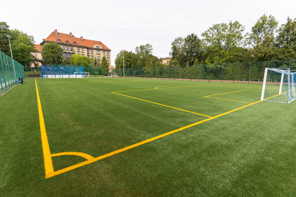Orlik przy Słowackiego po remoncie. Wśród nowości jest plac do gry w bule