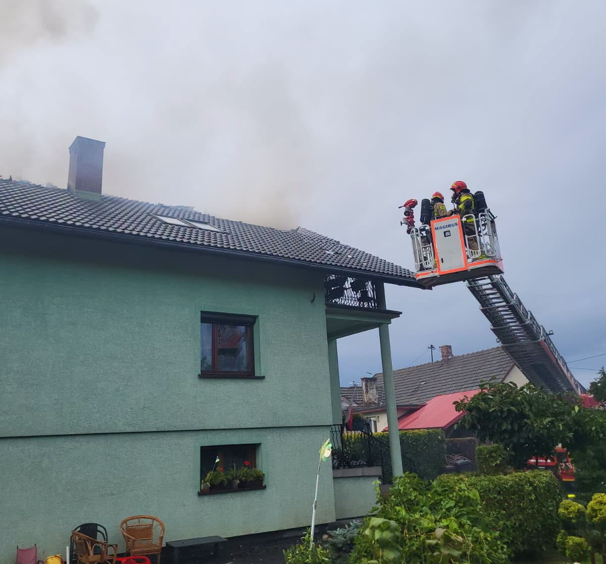 Kobiernice: piorun uderzył w poddasze