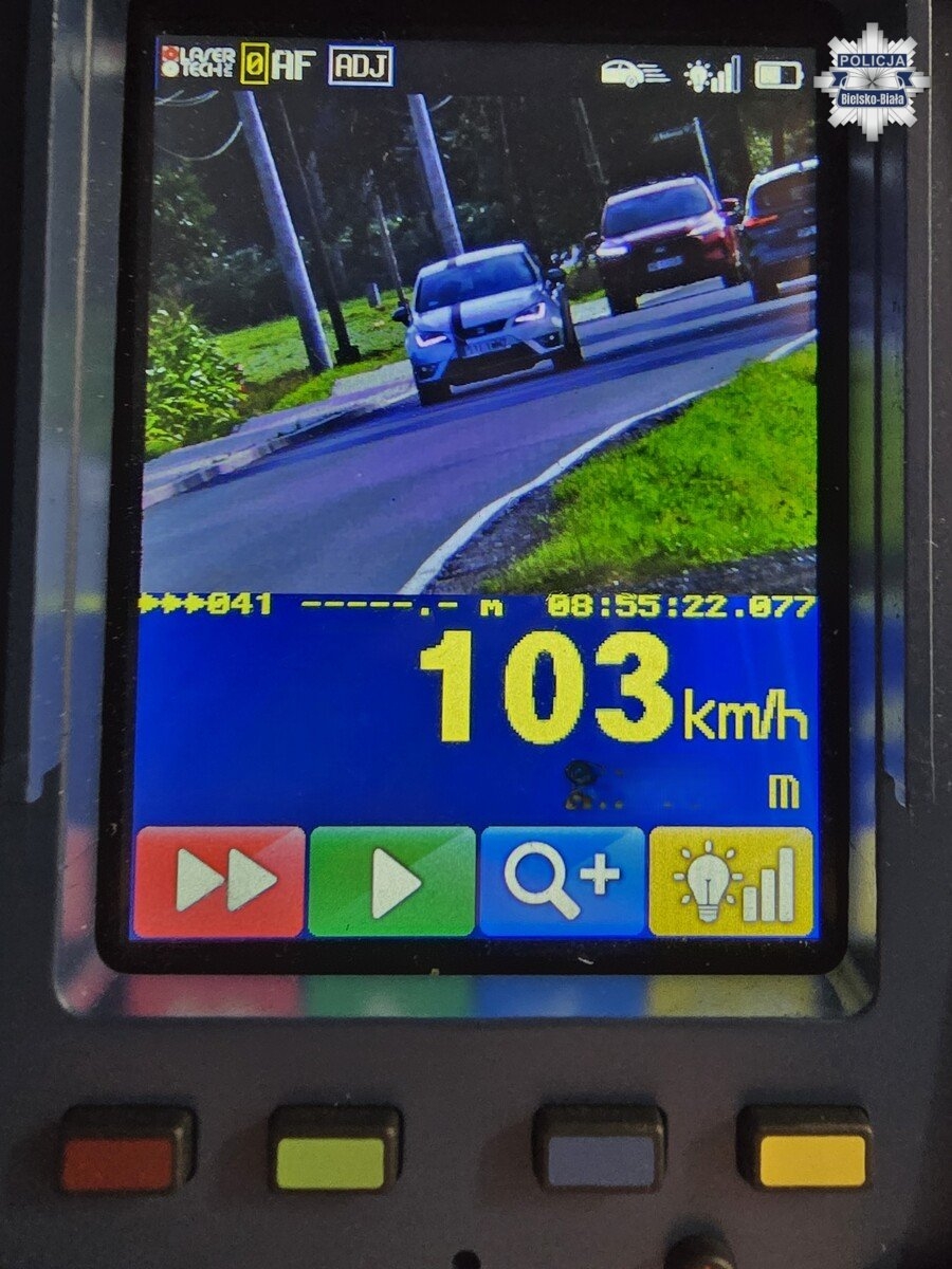 Pędziła na złamanie karku, straciła prawo jazdy
