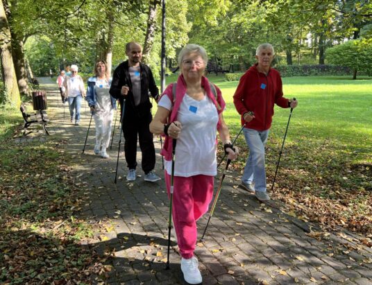 Seniorzy ruszyli po zdrowie
