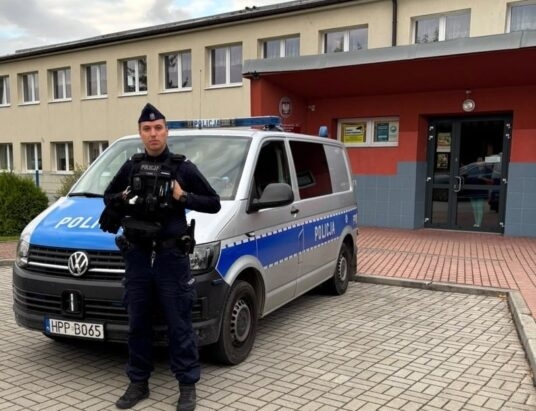 Policjanci i strażnicy ciągle doglądają bielskich szkół