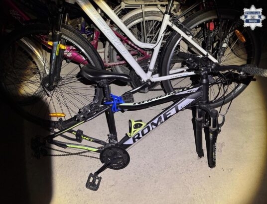 Policyjna akcja w Strumieniu. Odzyskali sześć rowerów, 46-latek zatrzymany
