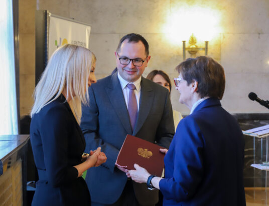 Magdalena Kraus wyróżniona. Nauczycielka z Bestwinki z nagrodą ministra edukacji