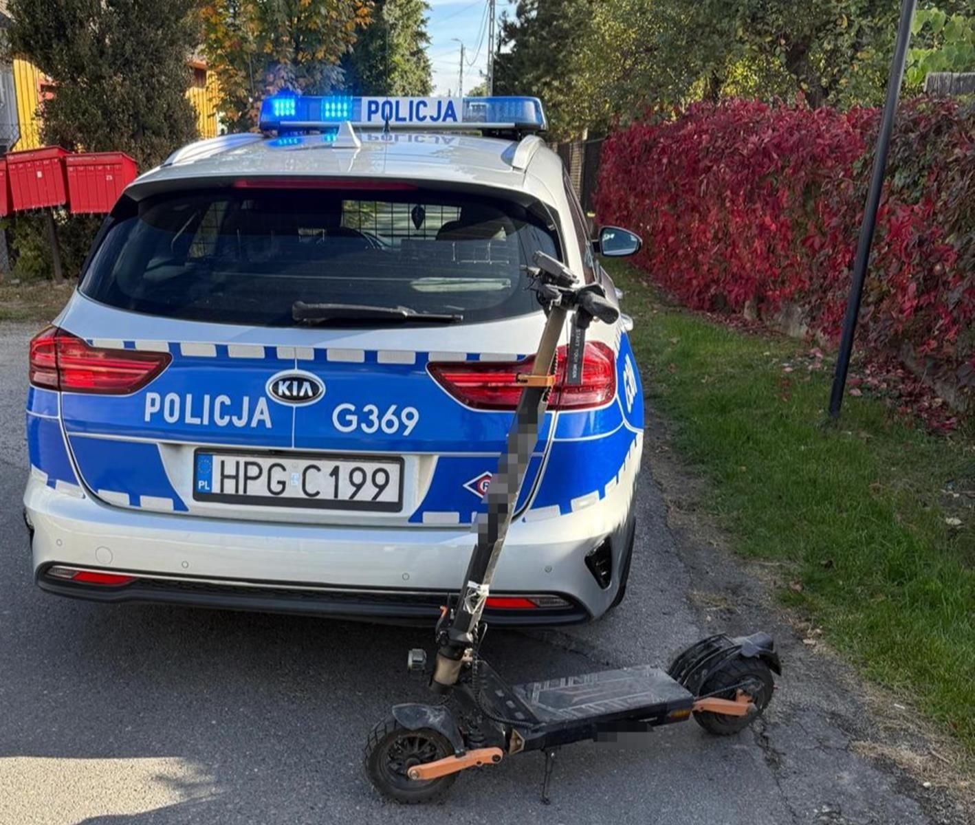 Pijany na hulajnodze elektrycznej