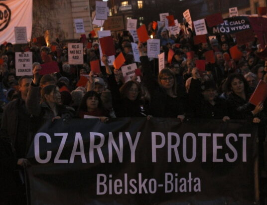 Bielsko-Biała na mapie protestów. „Czerwona kartka za aborcję”