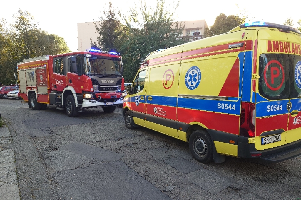 Z ostatniej chwili: Tragedia na bielskim osiedlu. Nie żyje nastolatka
