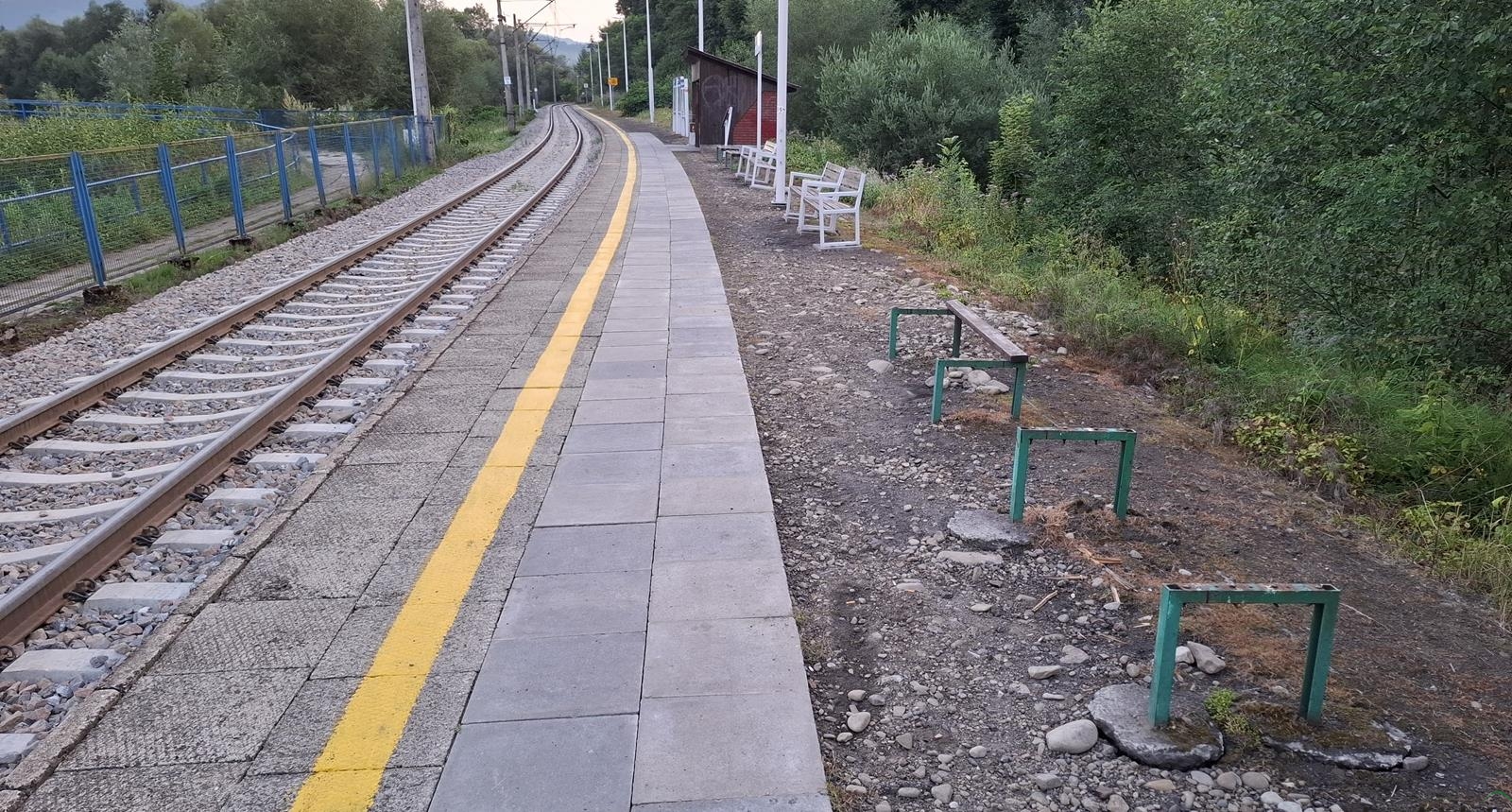 Przystanek Rajcza Centrum: Dla pasażerów czy wandali?